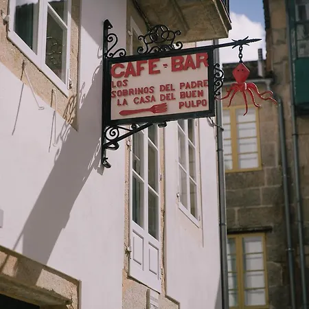 Os Sobrinos Do Pai Πανσιόν Σαντιάγο ντε Κομποστέλα